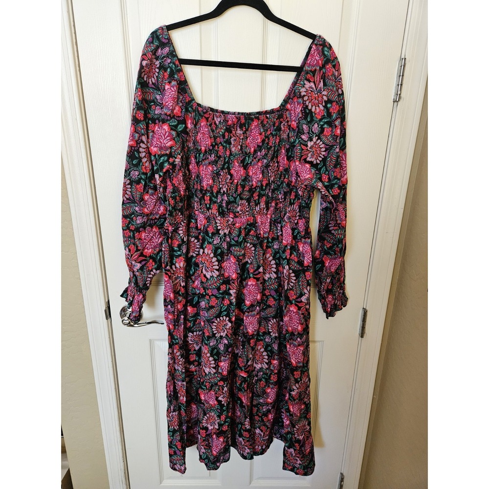 Terra & Sky Smocked Bodice Long Sleeve Floral Print on Black Midi Dress, Plus 2X